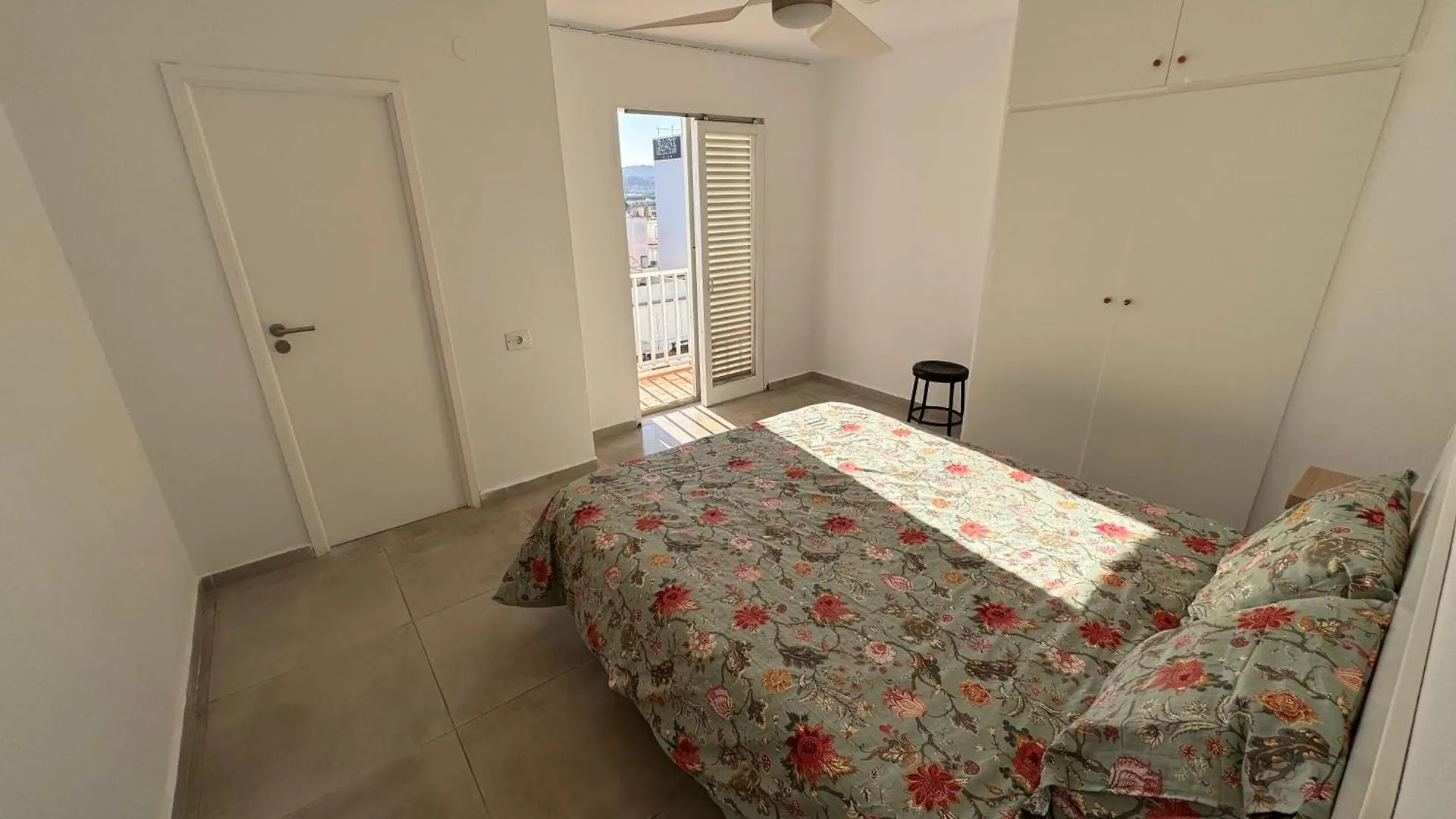 Hostal Cisne Hotel San Antonio  Guest house San Antonio (Ibiza)