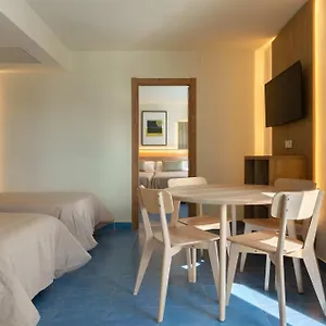 Apartment The Blue - Adults Only, Sant Antoni de Portmany